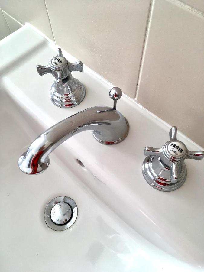 פרפיניין Dans Une Maison, Appartement Independant Et Jardin מראה חיצוני תמונה